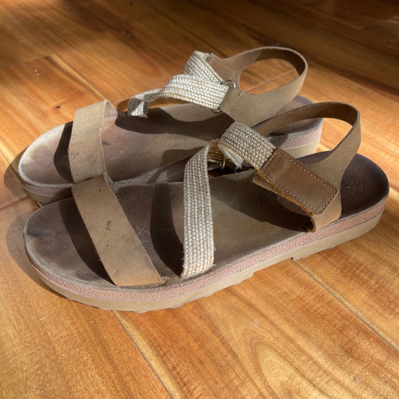 Brown and Cream Strappy Sandals - Picture 1 of 4